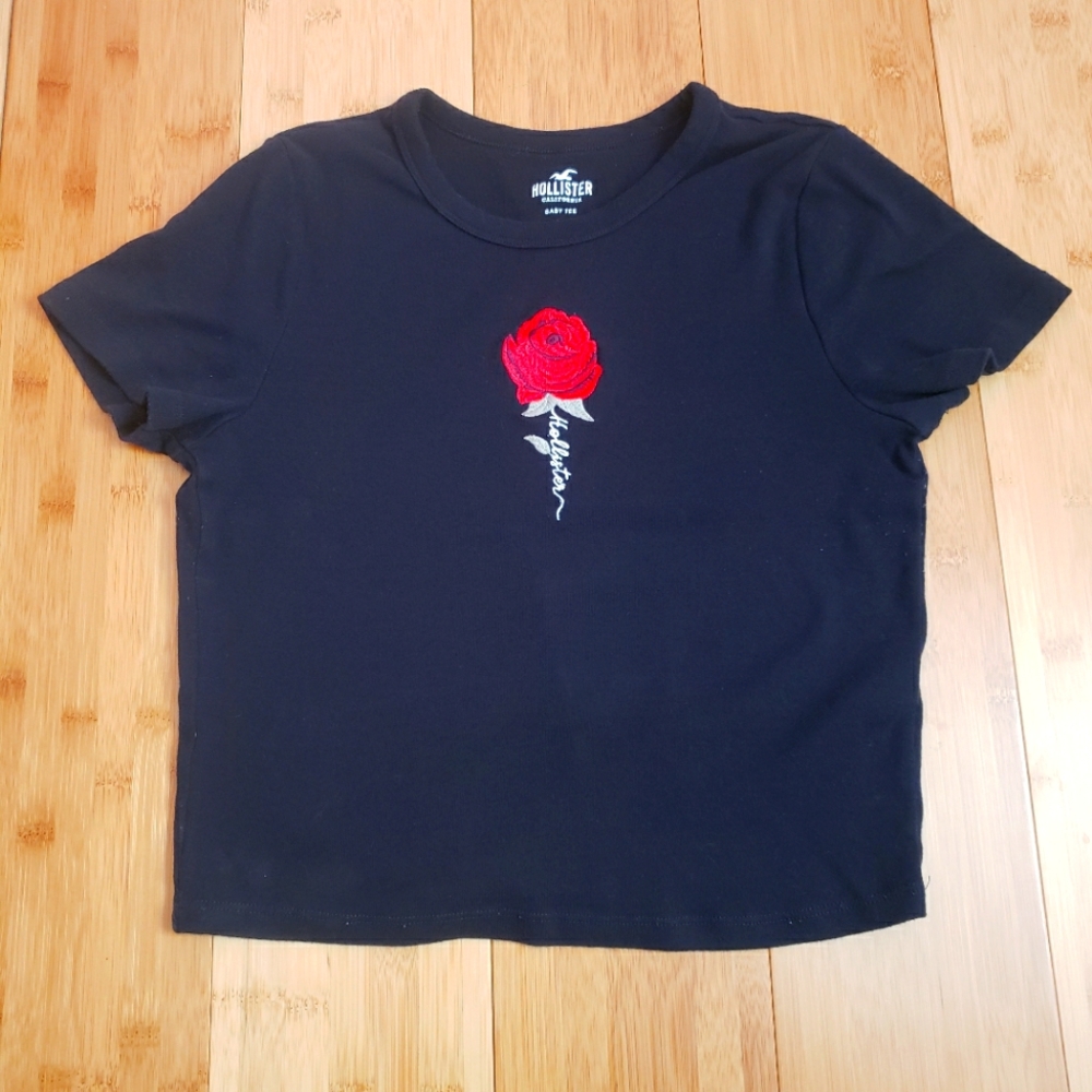 Hollister top